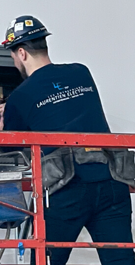 Laurentien Électrique workers